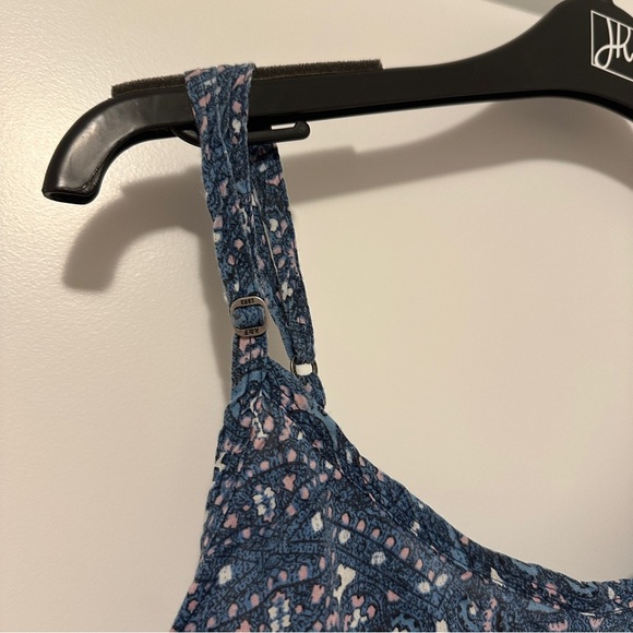 Abercrombie & Fitch Blue Purple Paisley Crop Top Size Large Women’s - Picture 4 of 10